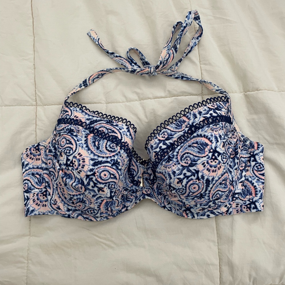 Victoria’s Secret Bikini Top